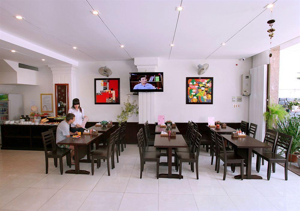 Pho Bien Hotel Nha Trang Exteriör bild