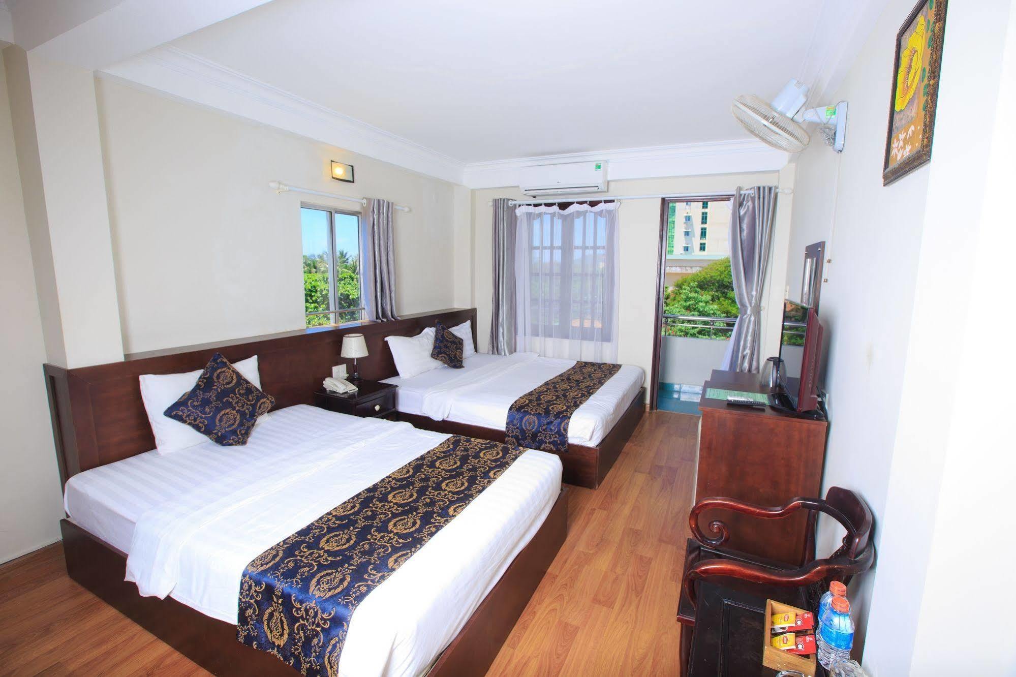 Pho Bien Hotel Nha Trang Exteriör bild
