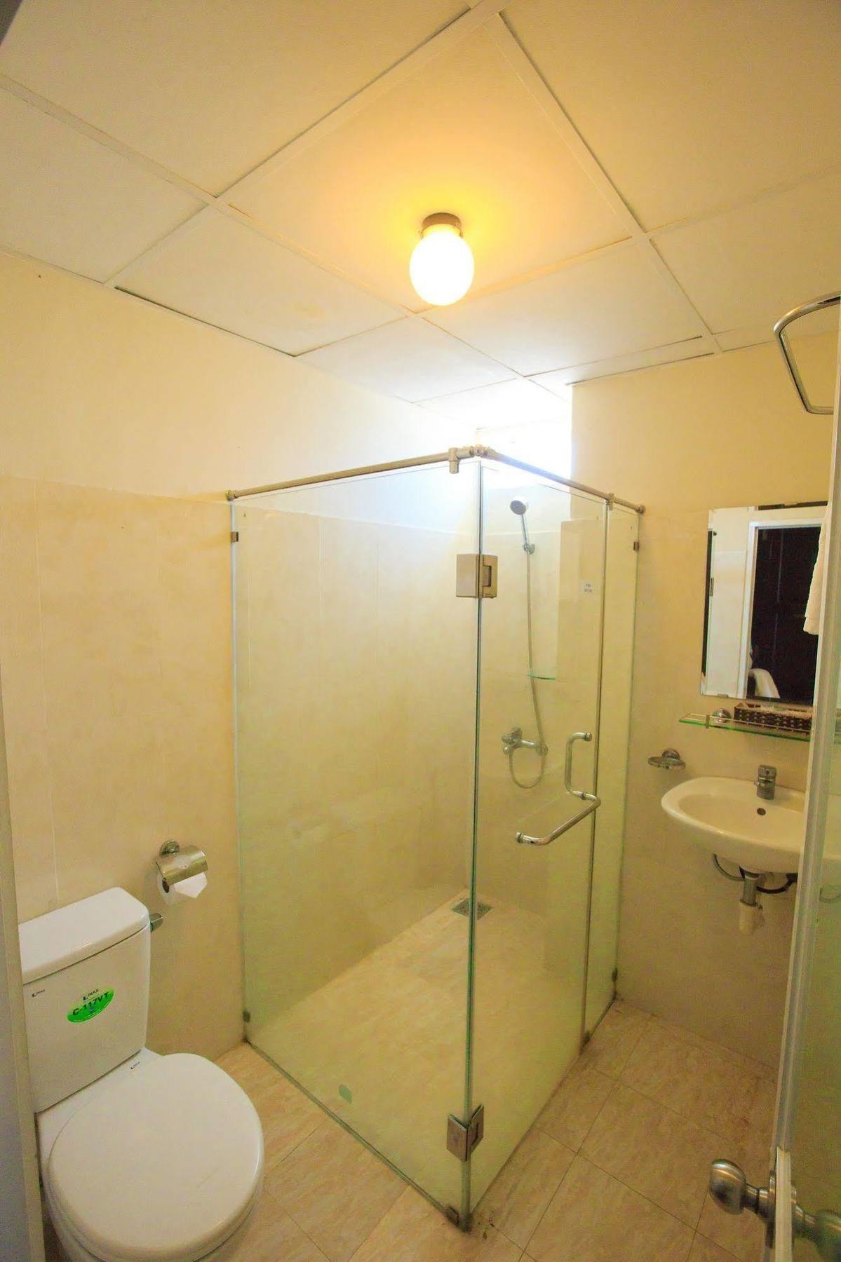 Pho Bien Hotel Nha Trang Exteriör bild