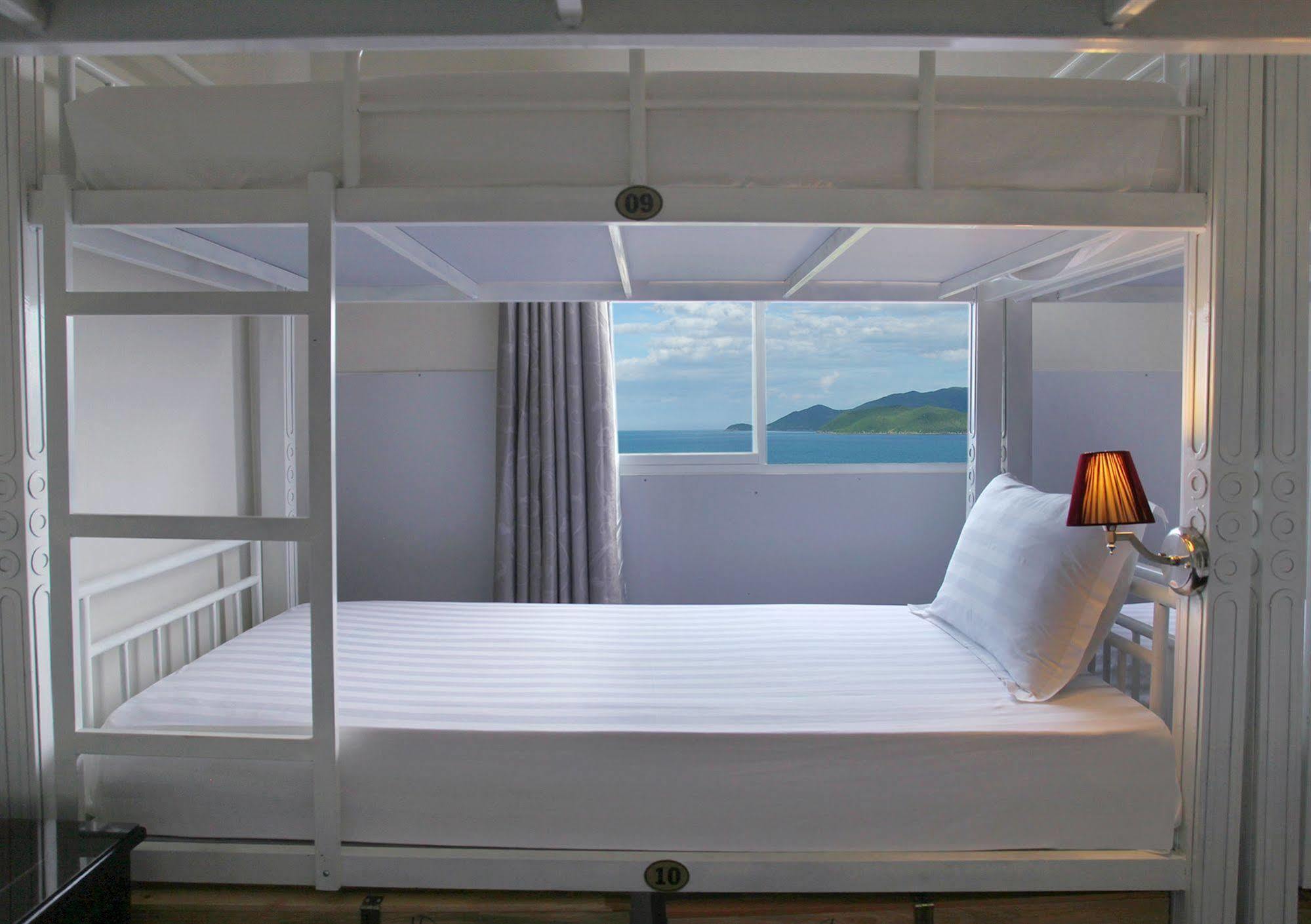 Pho Bien Hotel Nha Trang Exteriör bild