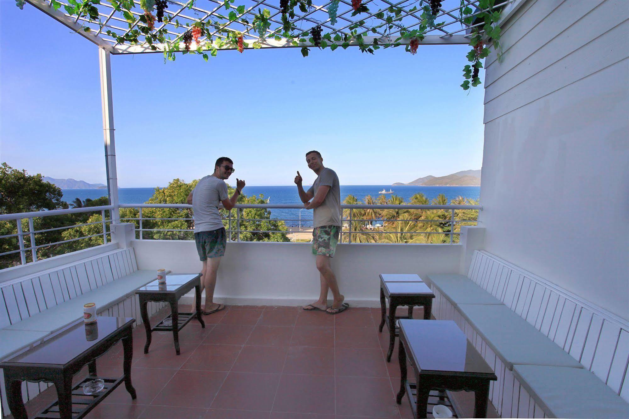 Pho Bien Hotel Nha Trang Exteriör bild