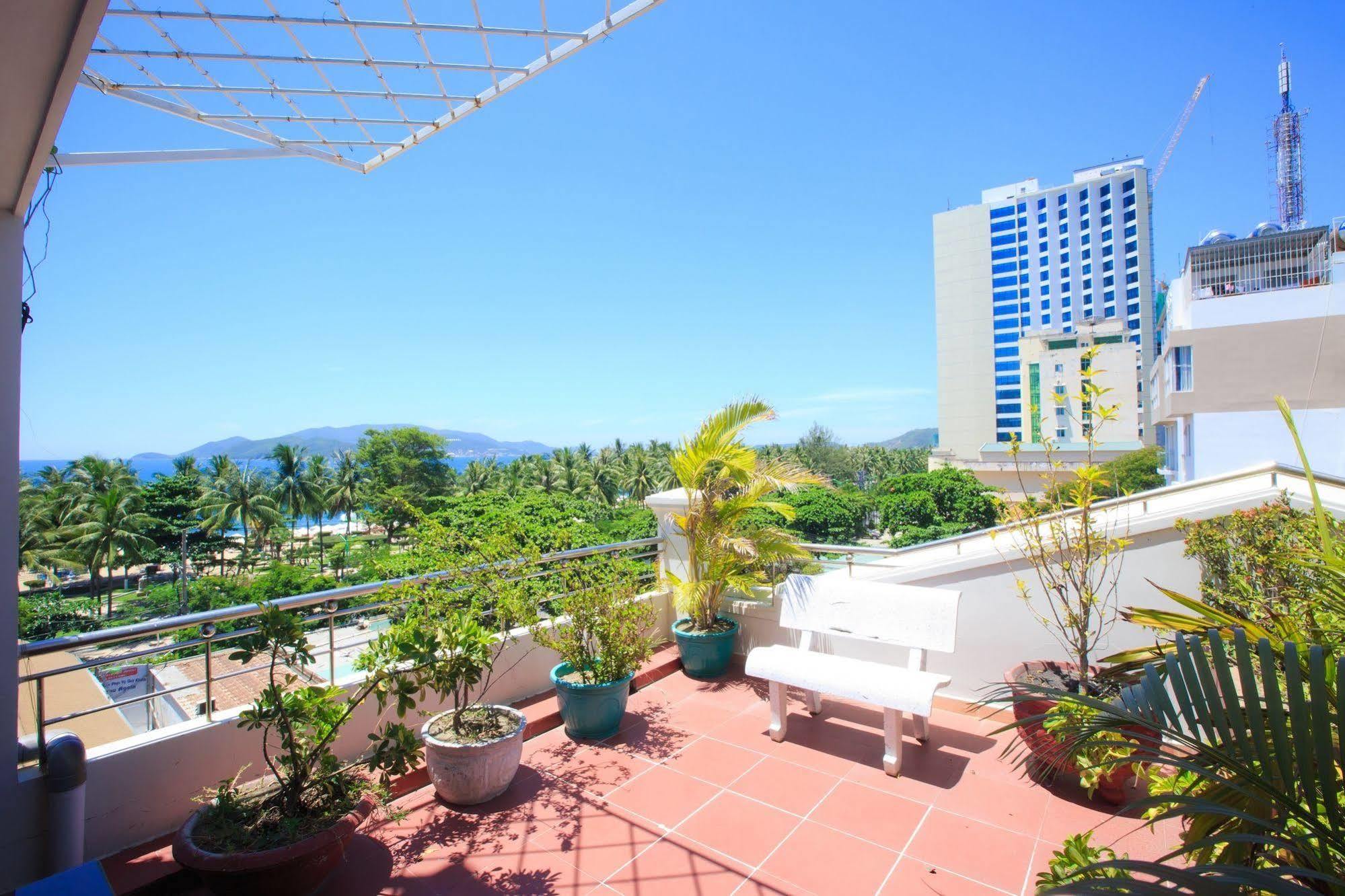 Pho Bien Hotel Nha Trang Exteriör bild